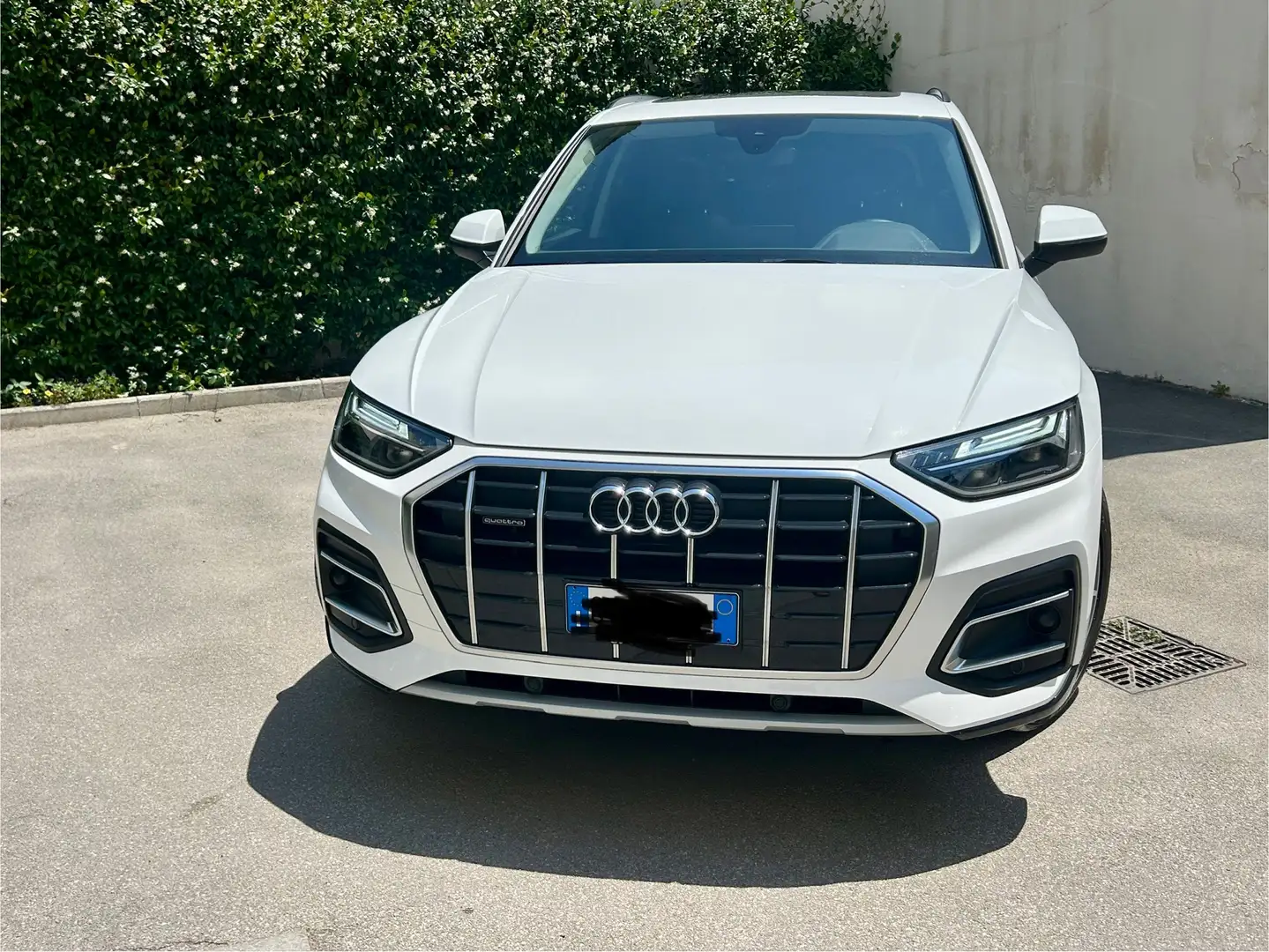 Audi Q5 S Tronic - 1