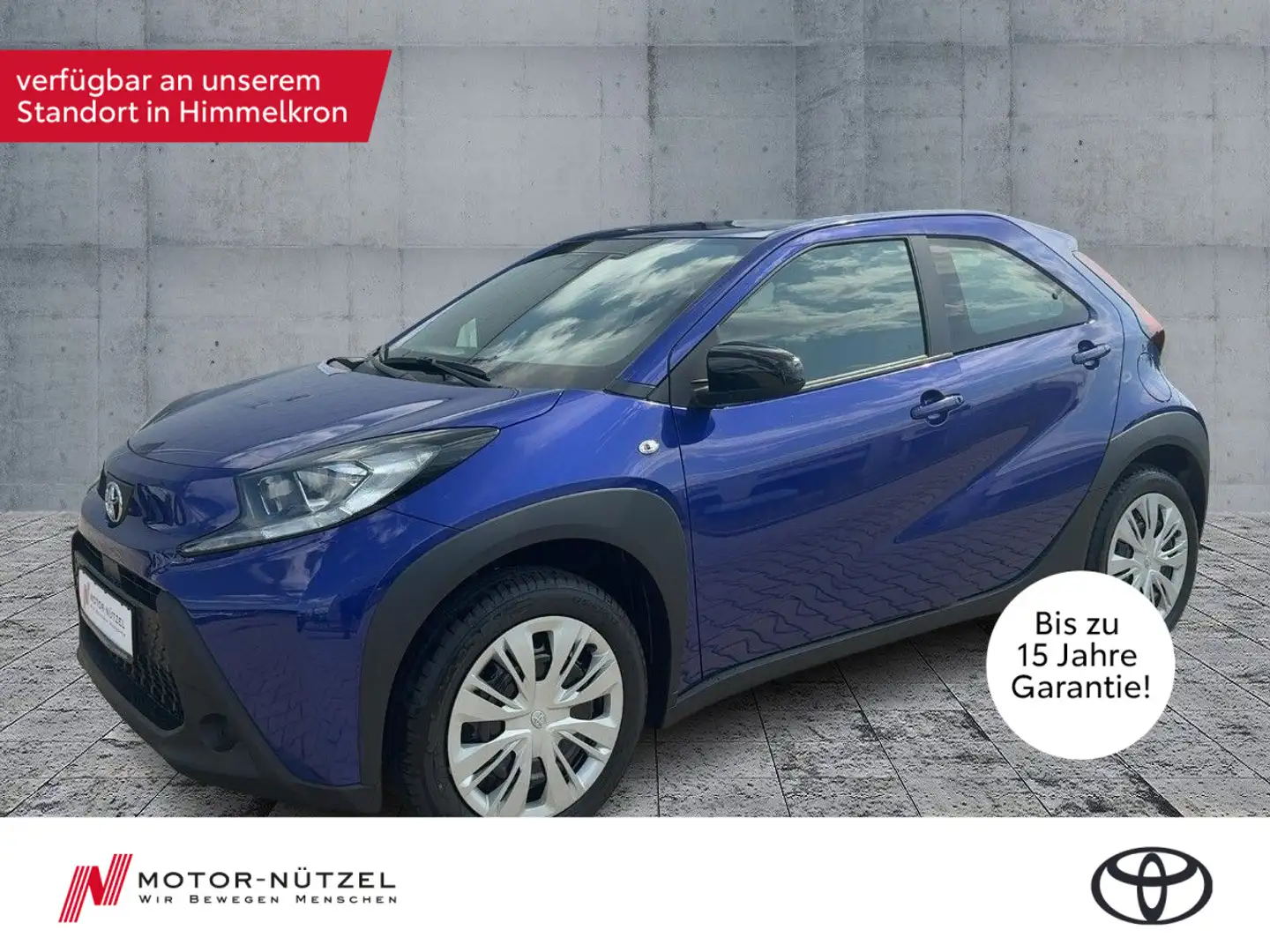 Toyota Aygo X AYGO X 1.0 Business Edition Bleu - 1