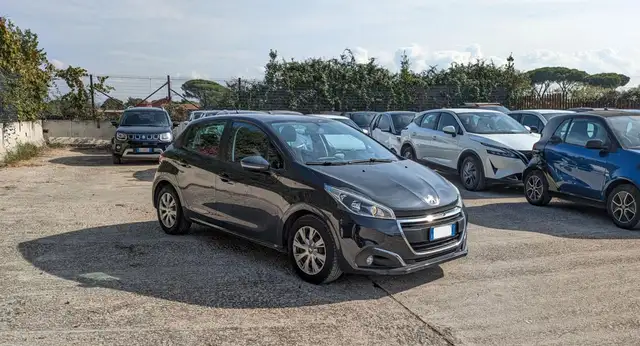 2019 Peugeot 208 in Black for sale