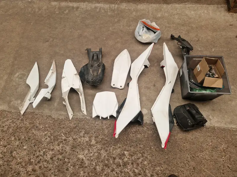 Husqvarna 701 Enduro - foto 7