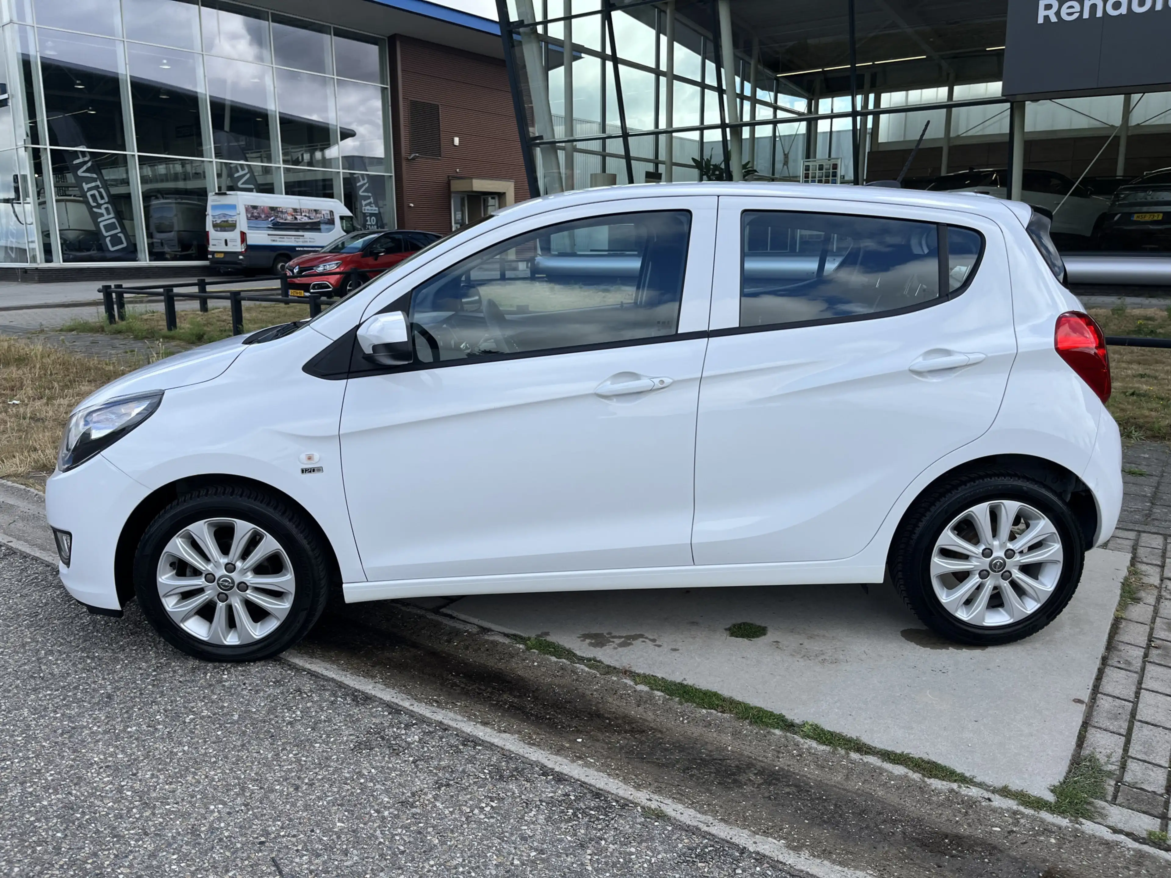 Opel Karl 1.0 ecoFLEX 120 Jaar Edition — photo 9