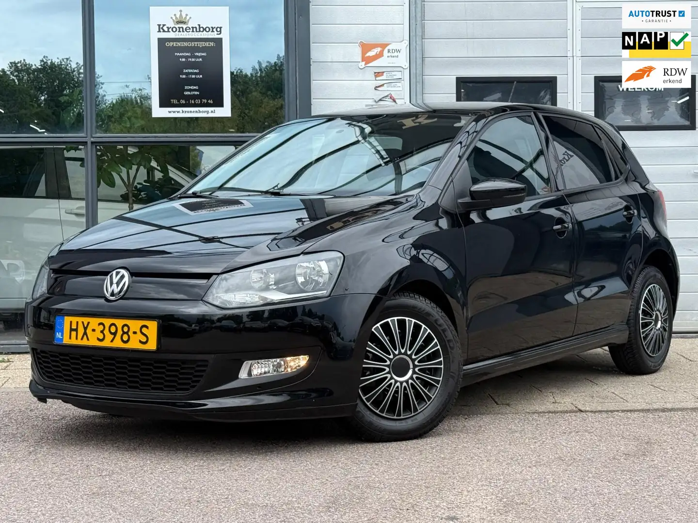 Volkswagen Polo 1.0 BlueMotion Edition, NAVI, CARPLAY, NAP Чорний - 1