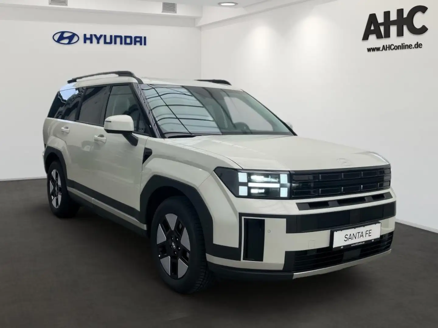 Hyundai SANTA FE (5-Sitzer) HEV 1.6 T-GDI 4WD 6-AT Intro - 2