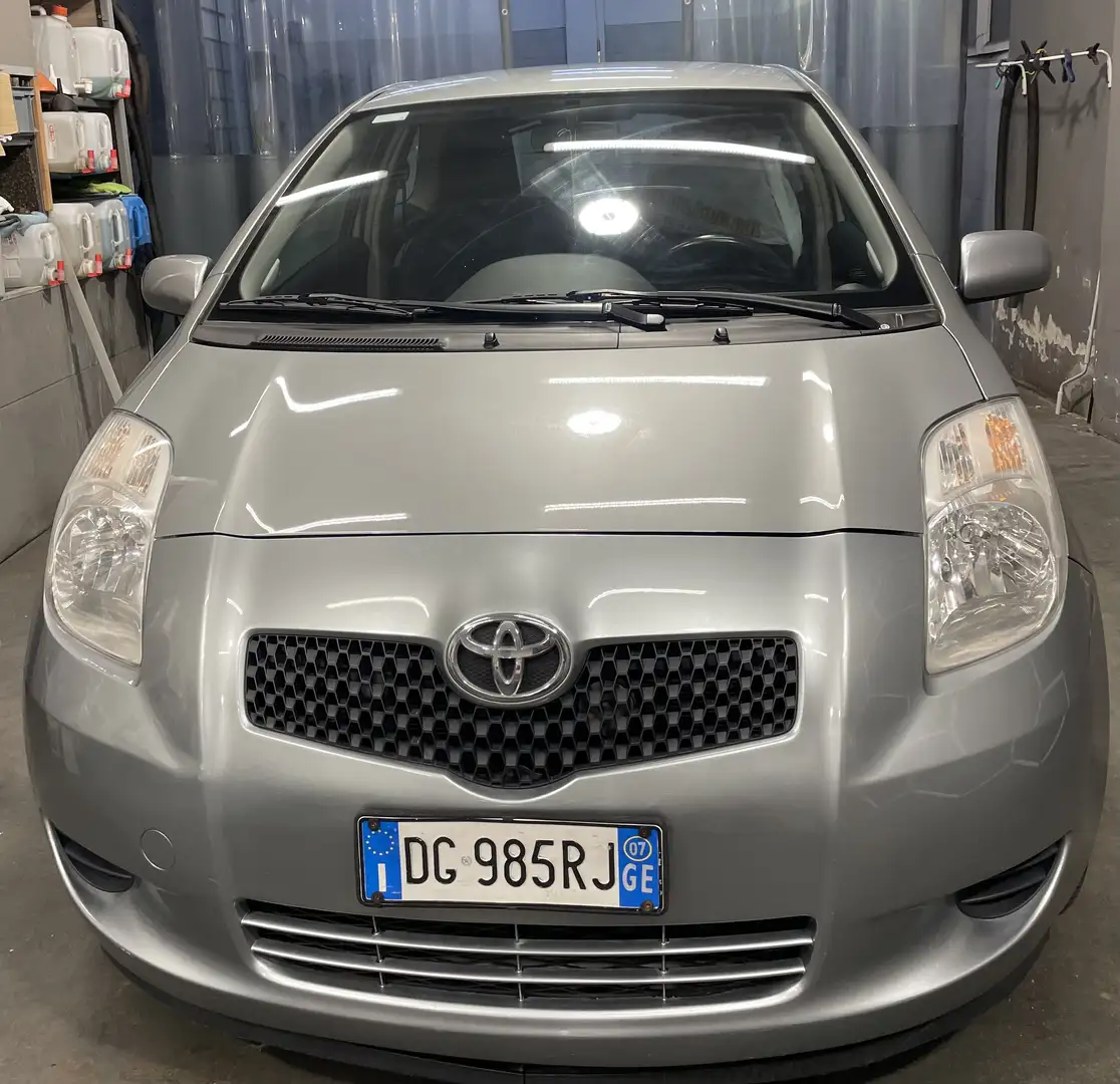 Toyota Yaris Toyota Yaris 1.0 benz. -euro 4 - UNICOPROPRIETARIO - 1