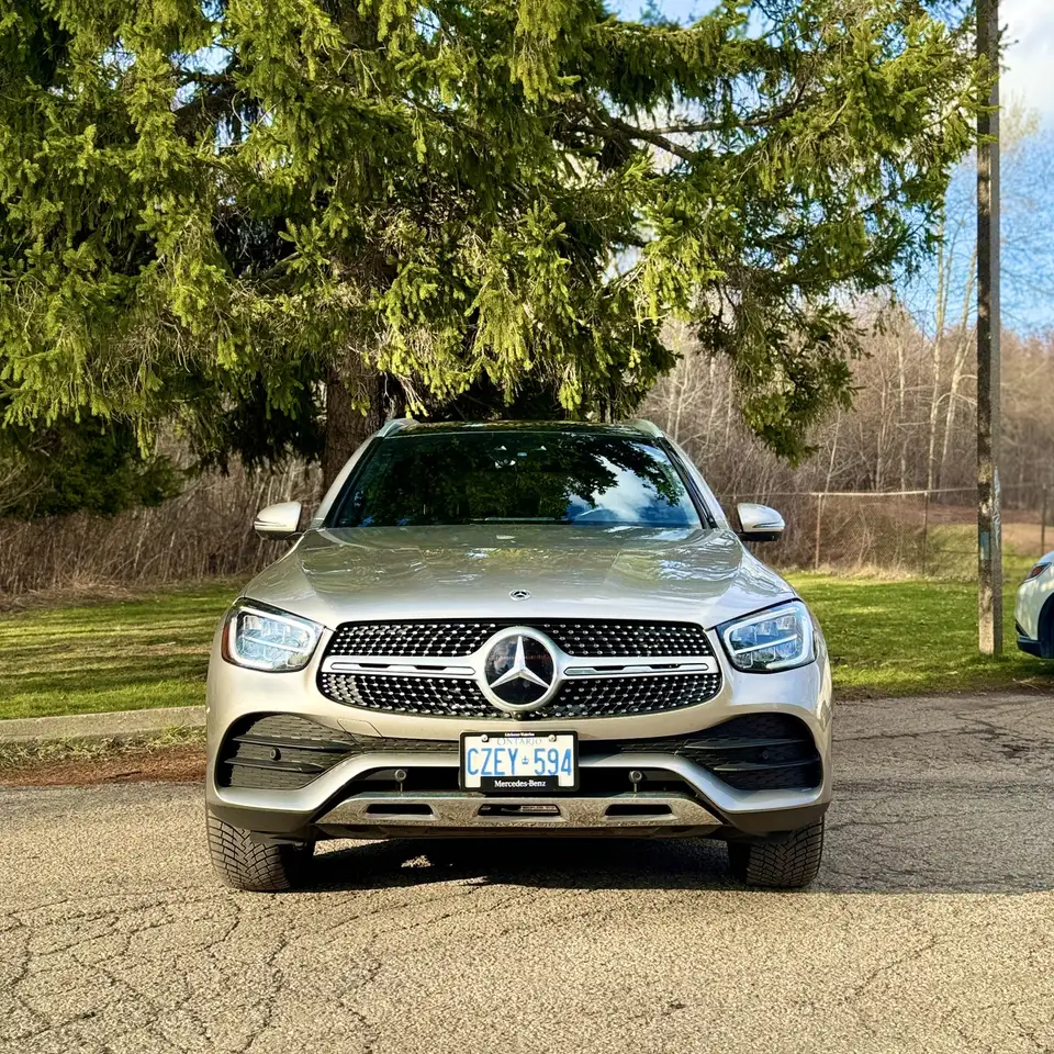 Mercedes-Benz GLC снимка Mercedes-Benz GLC