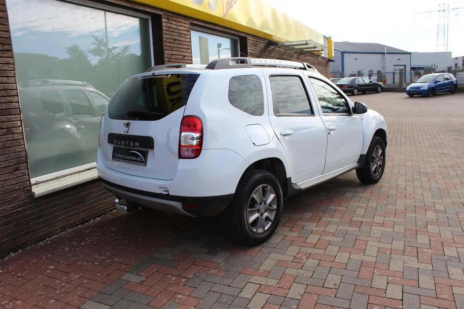 Dacia Duster Blanc - 2