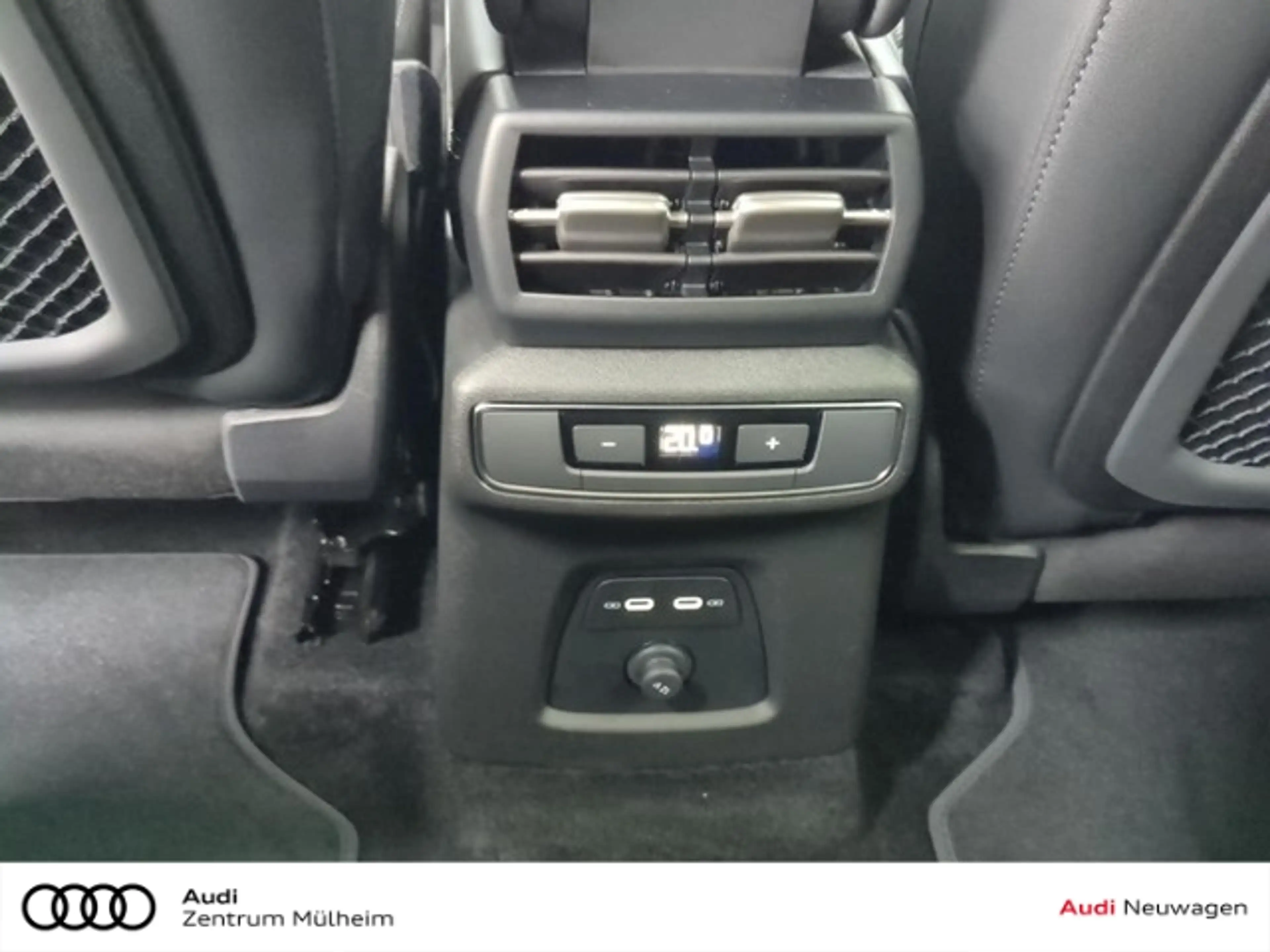 Audi Q4 e-tron SUV 204 PS ab November 2026 Verfügbar — photo 13