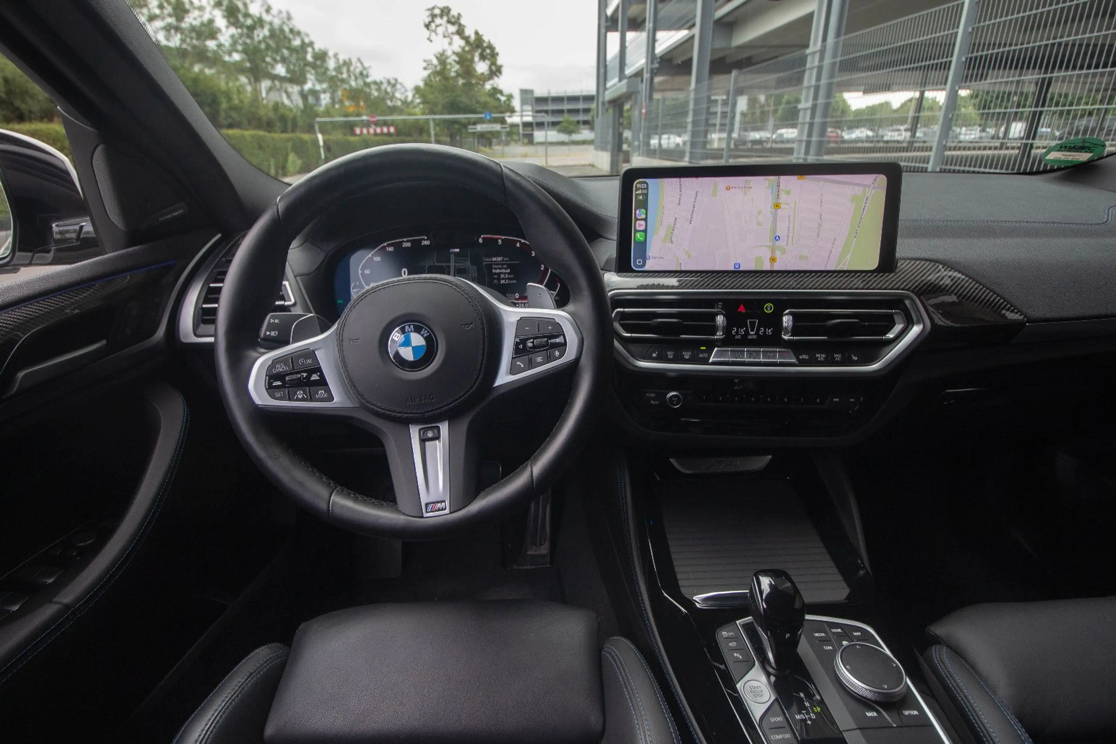 BMW X4 xDrive 30d*M Sport*Carbon*HUD*360°*M-Sitze! — photo 14