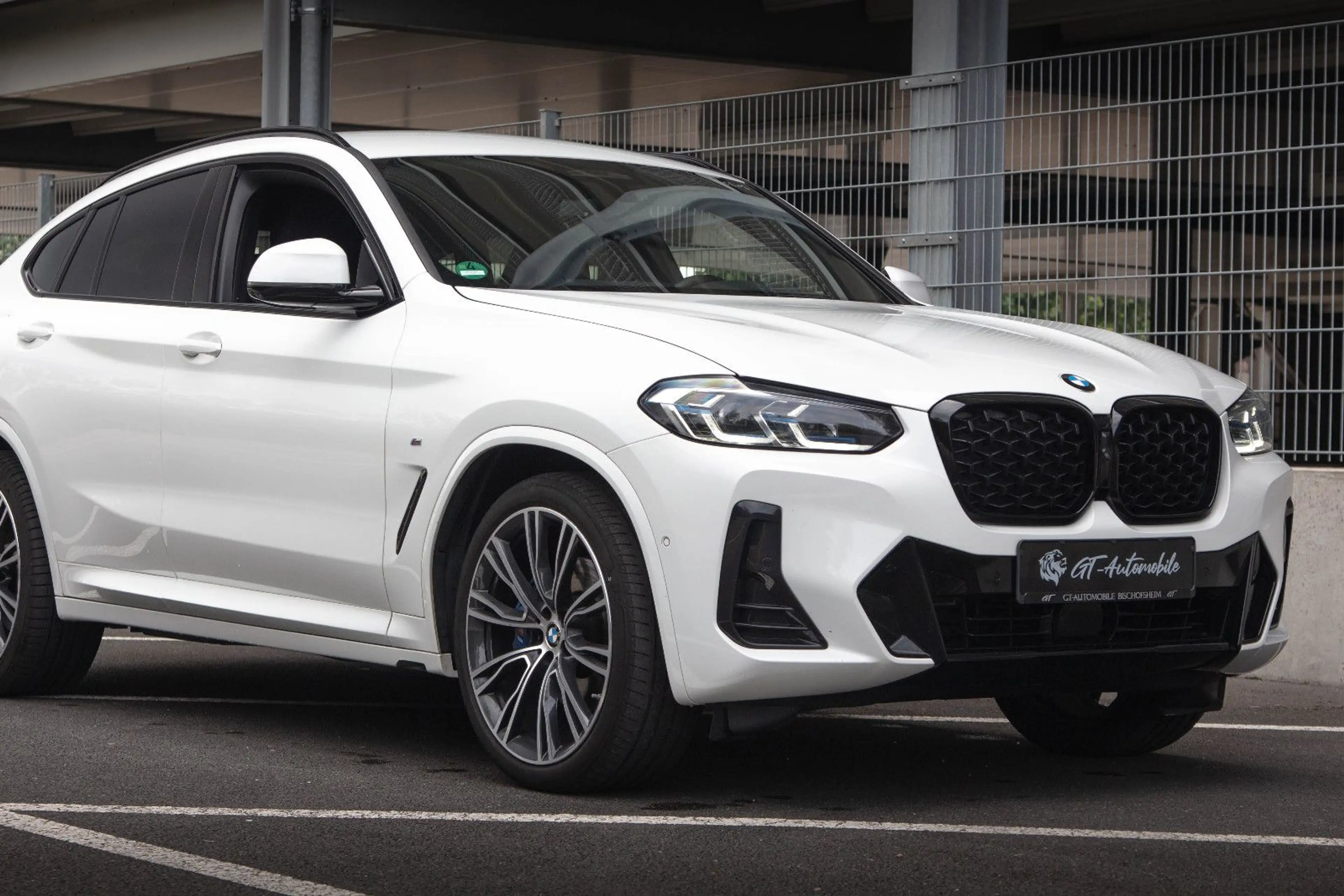 BMW X4 xDrive 30d*M Sport*Carbon*HUD*360°*M-Sitze!