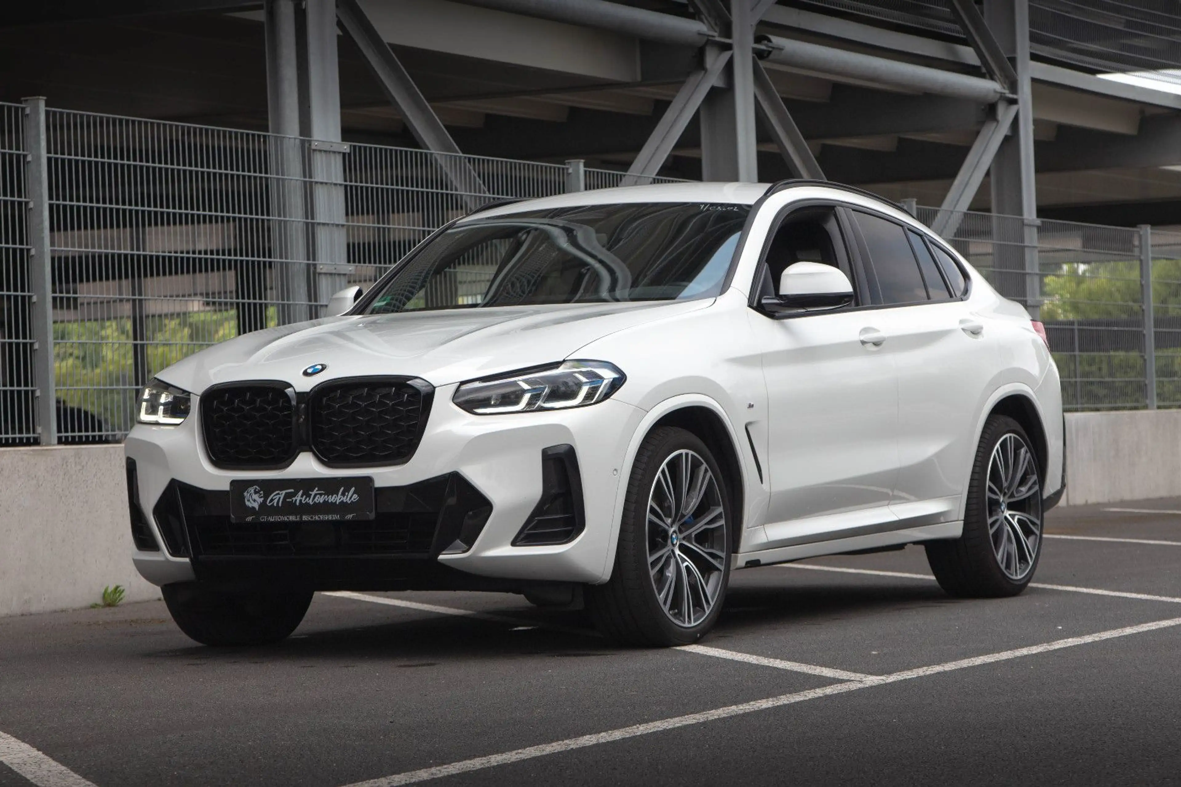 BMW X4 xDrive 30d*M Sport*Carbon*HUD*360°*M-Sitze! — photo 10
