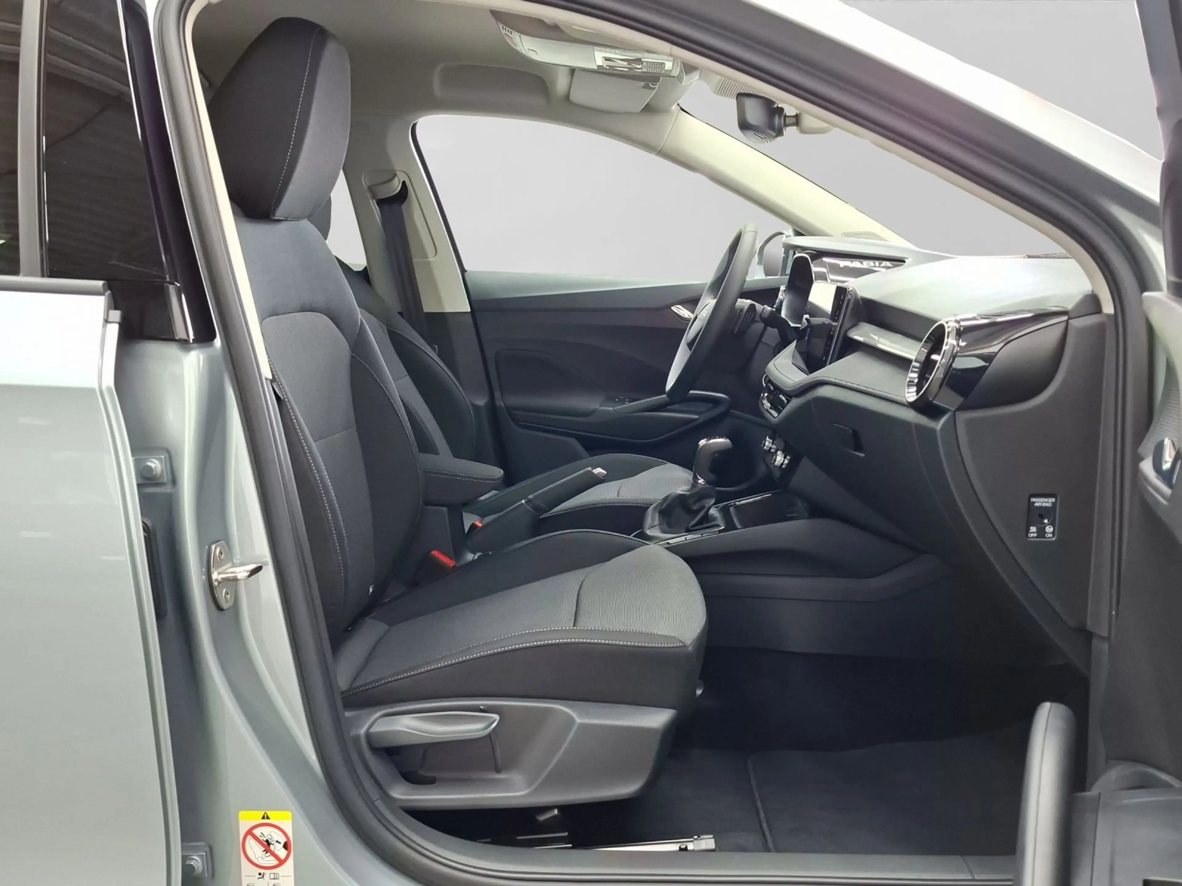 Skoda Fabia 1.0 TSI Selection PDC+ NAVI SITZH LM16 — photo 4