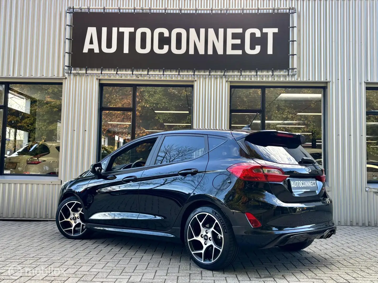 Ford Fiesta 1.5 EcoBoost ST. NAVI, CRUISE, 5 DRS, STOELVERWARM Noir - 2