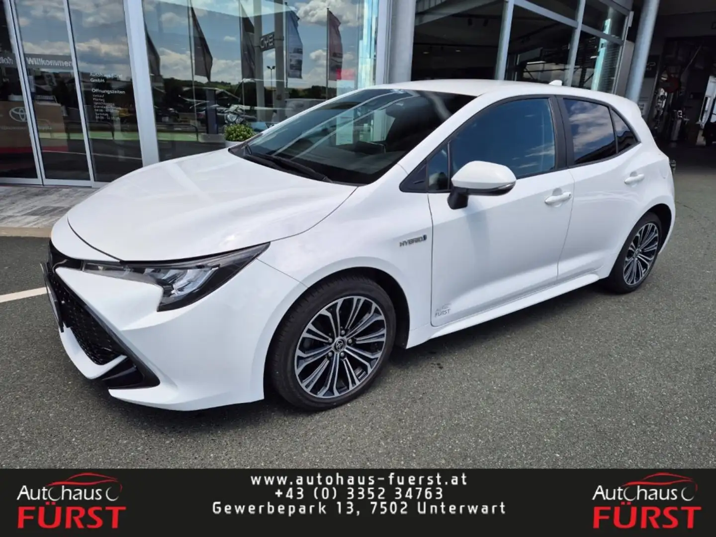 Toyota Corolla 1,8l Hybrid 5-Türer Act.Drive *8-Fach* Weiß - 1
