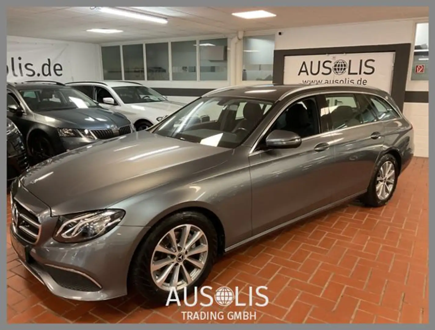 Mercedes-Benz E 200 d T Avantgarde LED,Navi,Rückfahrkamera Grau - 1