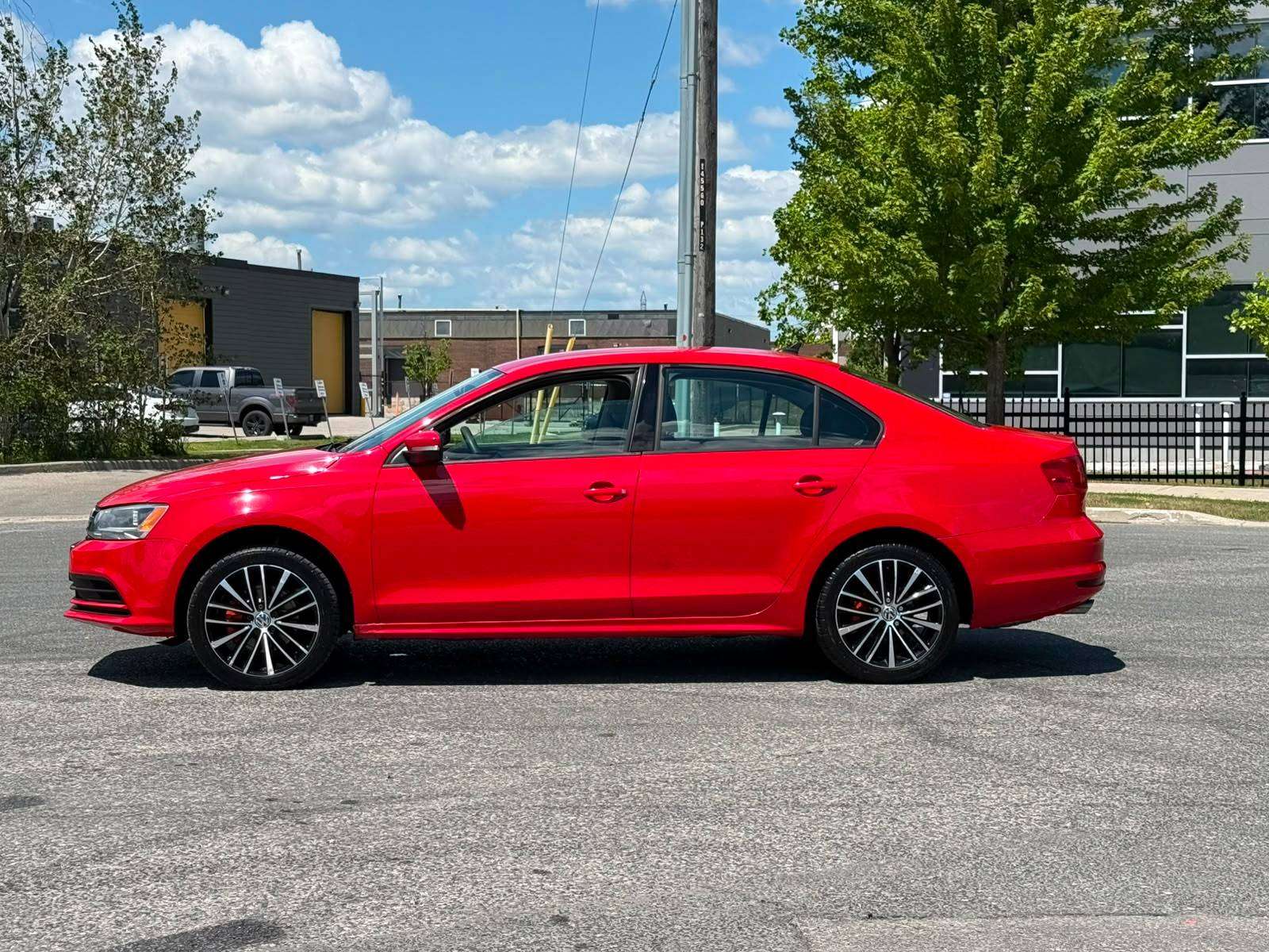 2015 Volkswagen Jetta Trendline Plus — снимка 1
