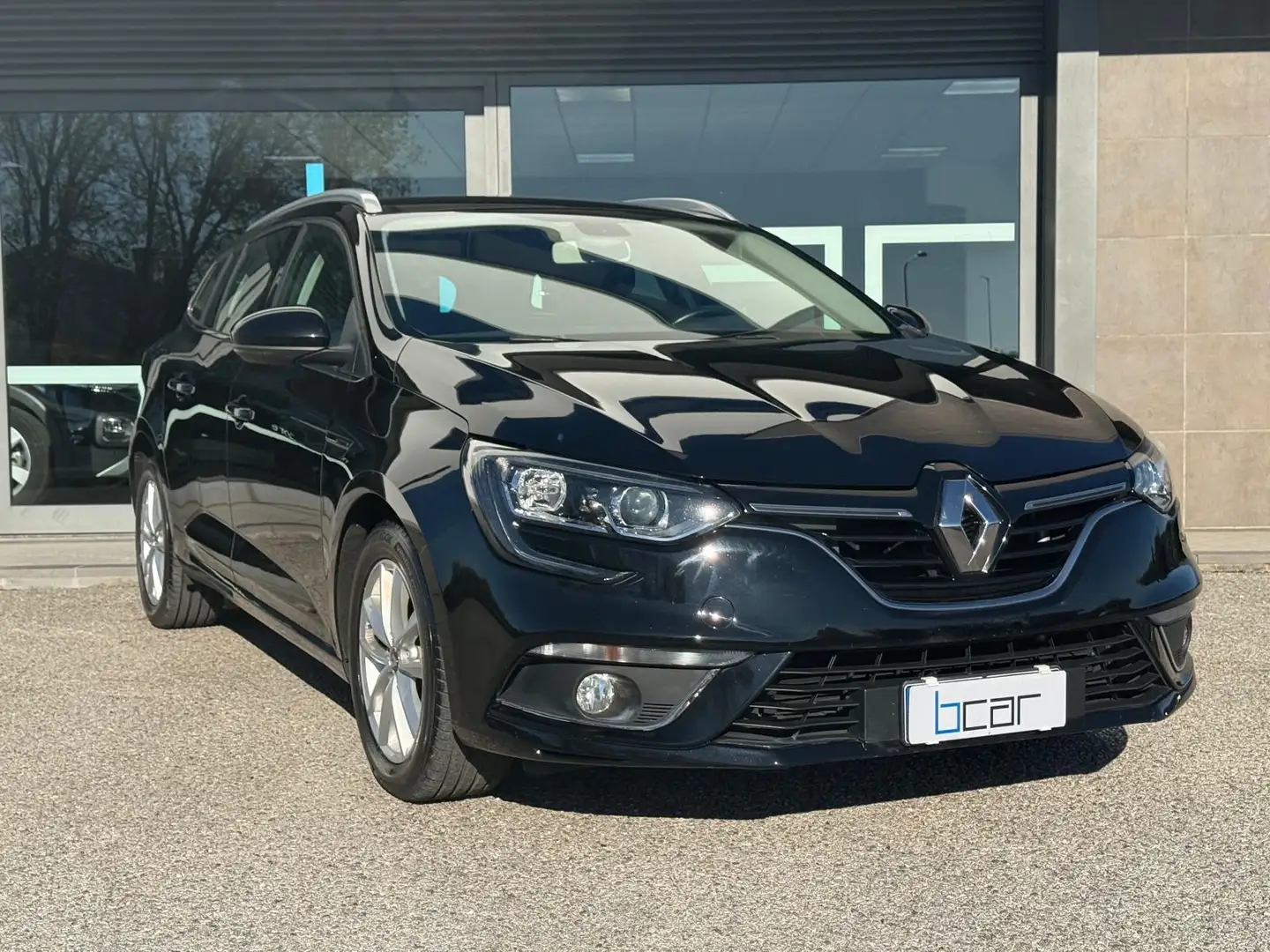 Renault Megane Megane IV 2016 Sporter 1.5 blue dci Duel 95cv my19 Nero - 2