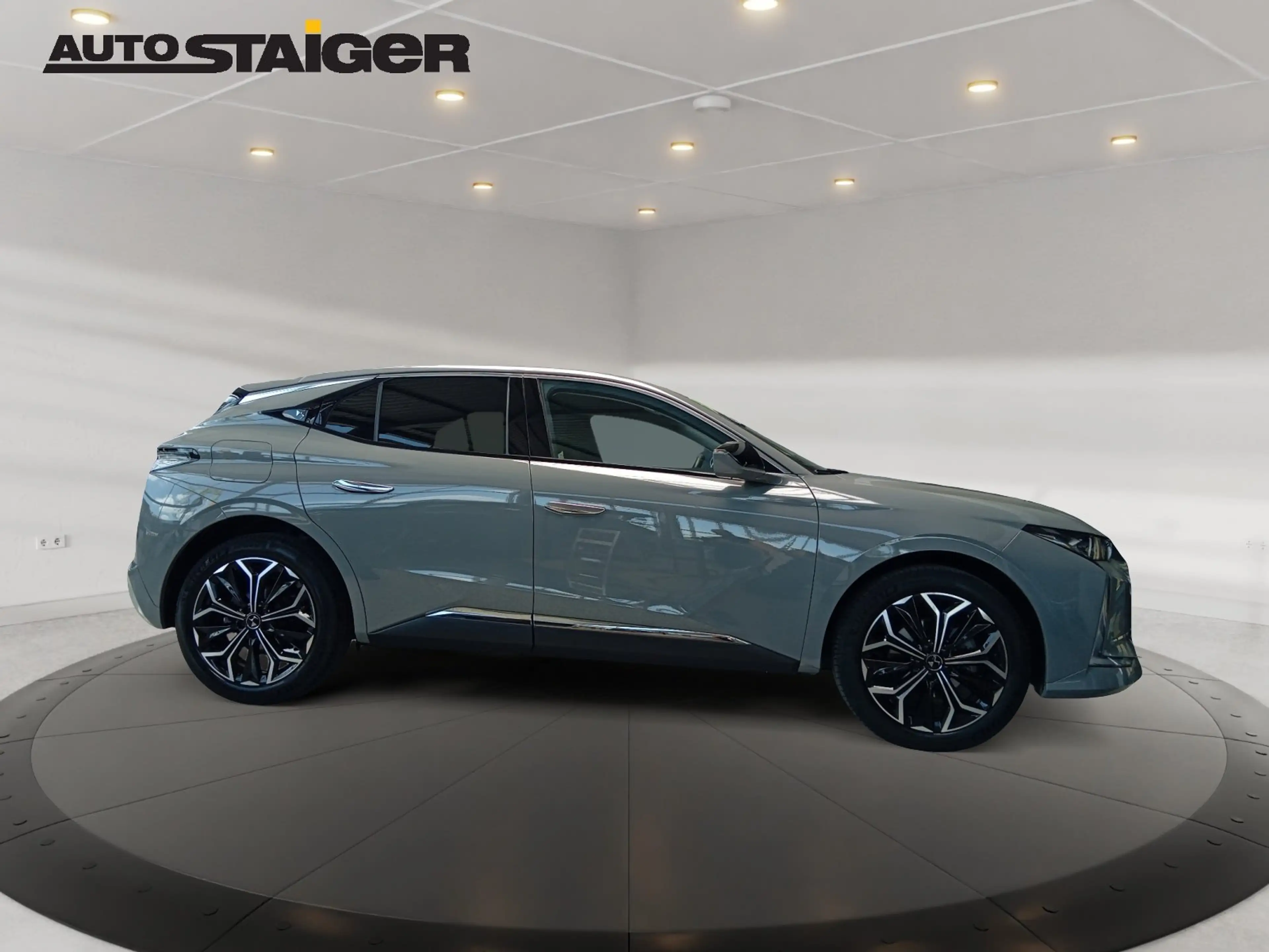 DS Automobiles DS 4 1.2 PureTech 130 S&S Rivoli SHZ+2xKlima+PDC — photo 5