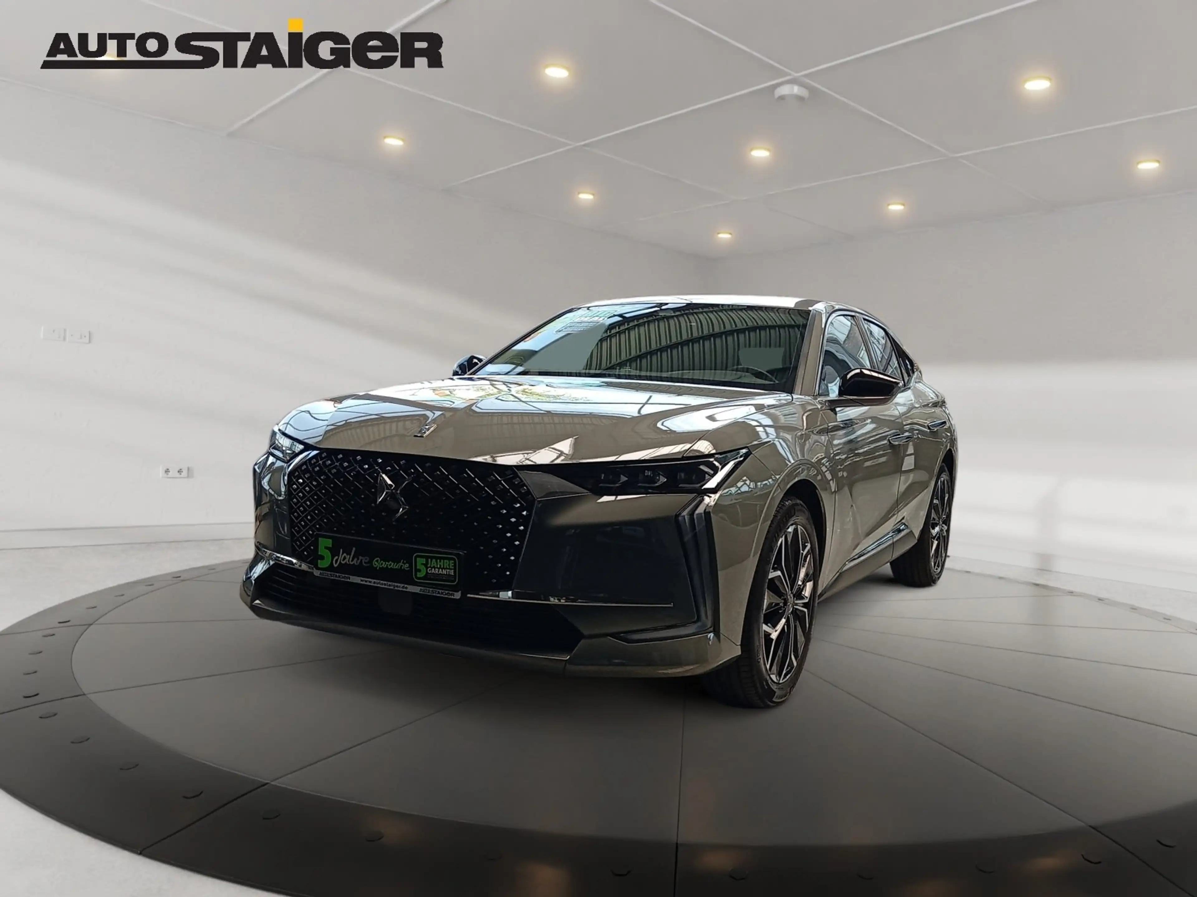 DS Automobiles DS 4 1.2 PureTech 130 S&S Rivoli SHZ+2xKlima+PDC — photo 2