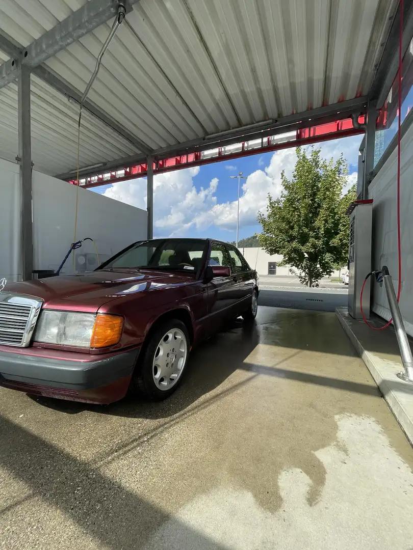 Mercedes-Benz 190 E 1,8 Avantgarde Rosso Rot - 2