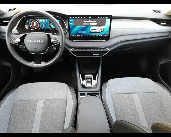 Skoda Octavia view 11