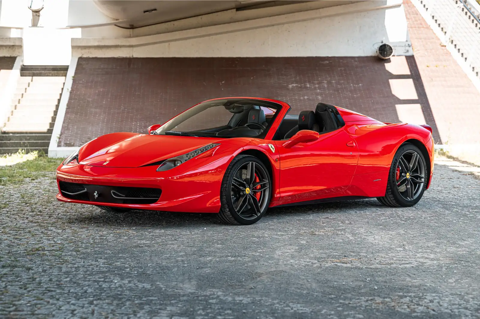 Ferrari 4.5 V8 Spider HELE