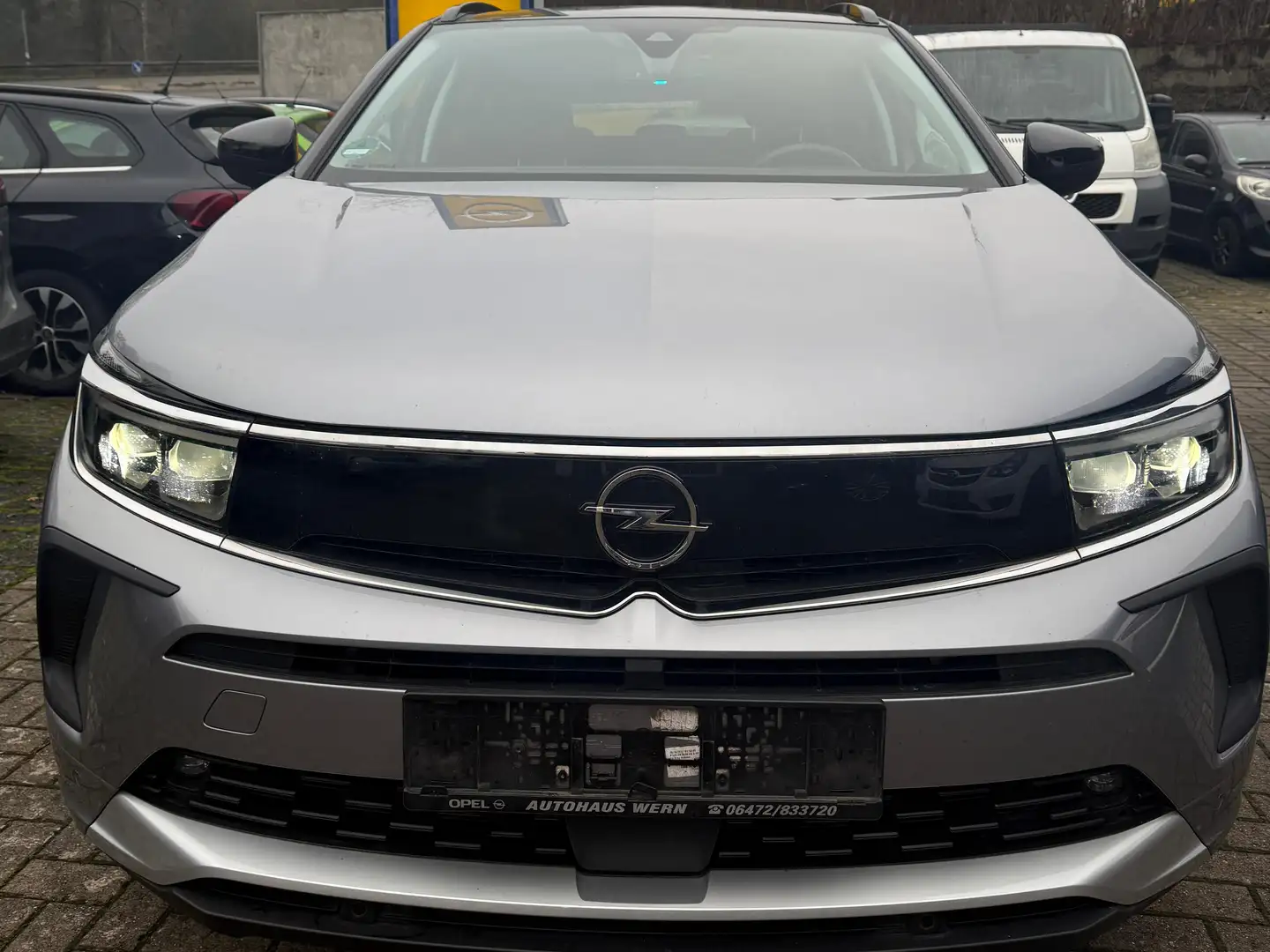 Opel Grandland X Business Elegance Plug-in-Hybrid Grau - 1