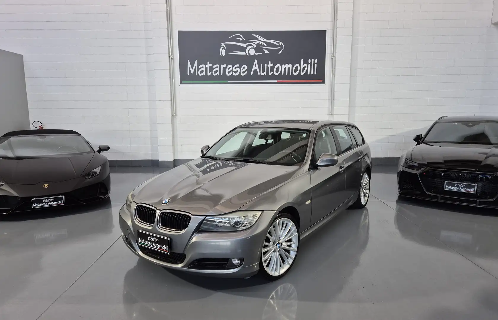 BMW 318 touring 2.0d 143cv Finanziabile Grau - 1