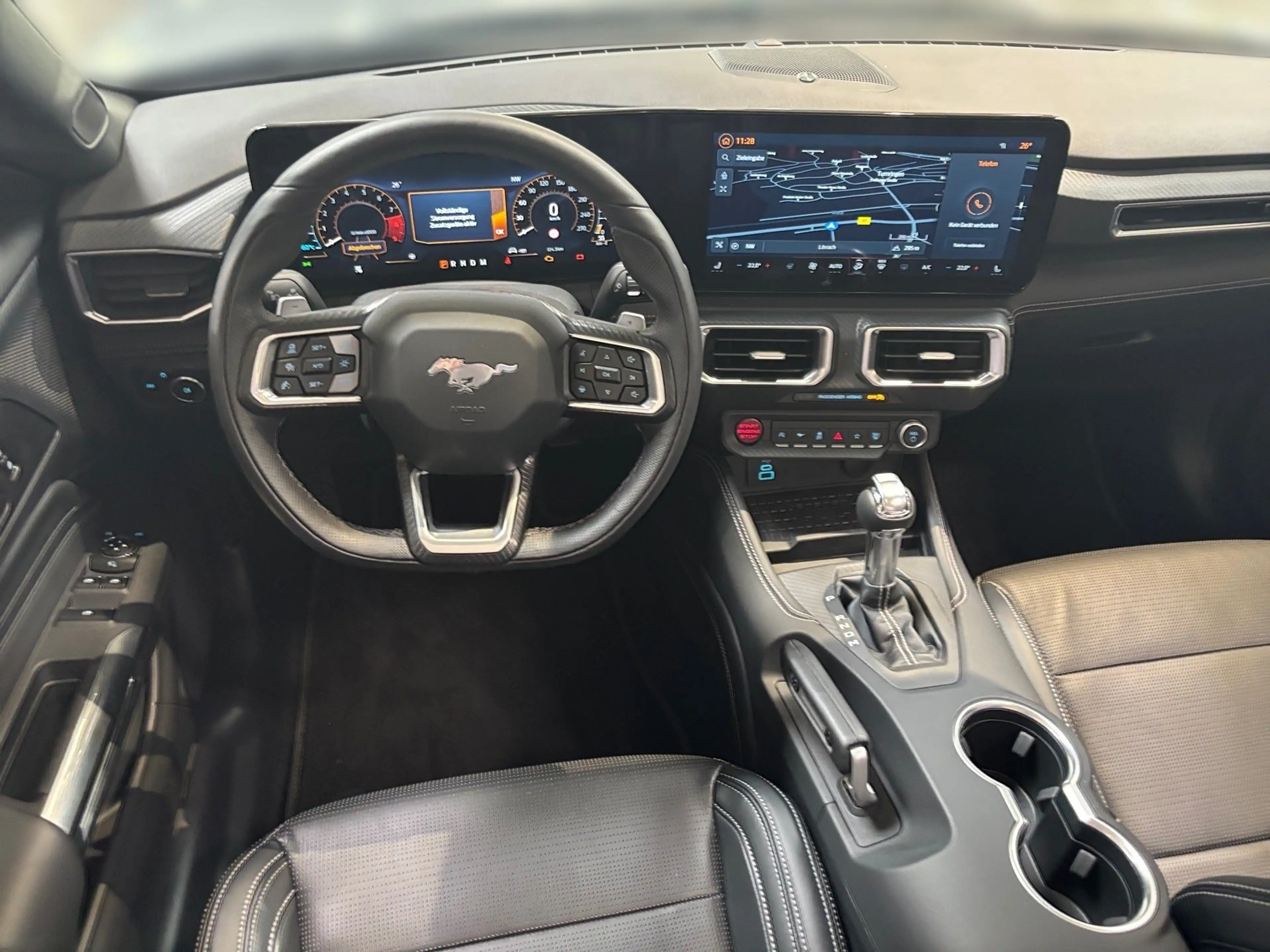 Ford Mustang Convertible 5.0 Ti-VCT V8 328 kW GT — photo 11
