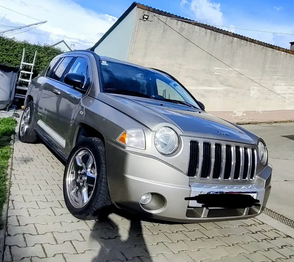 Jeep Compass Compass 2,0 CRD Limited Limited Золотий - 1