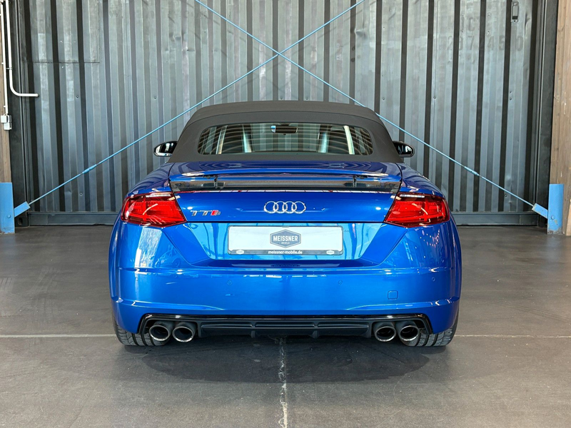 Audi TTS Roadster 2.0 TFSI quattro — photo 15