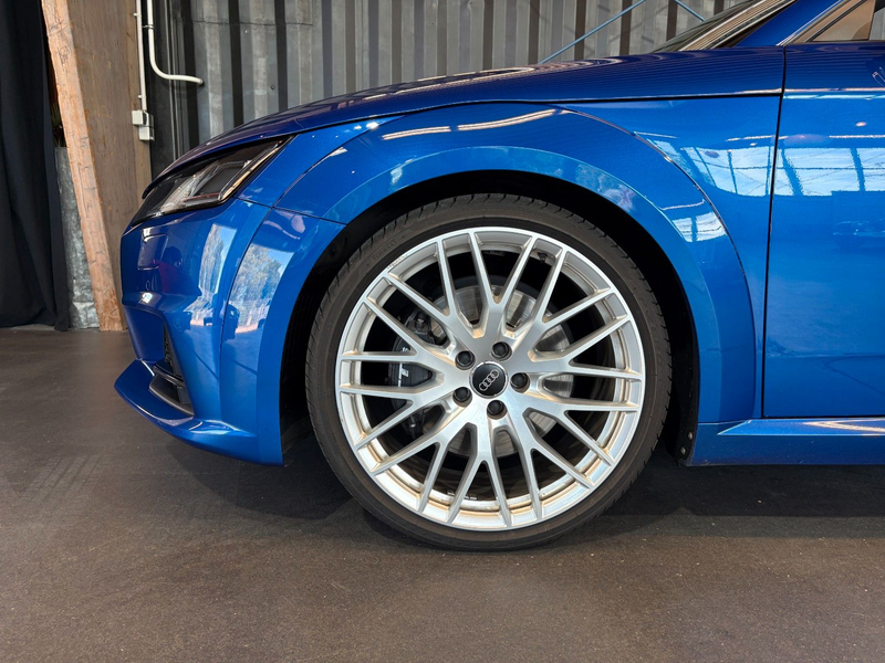Audi TTS Roadster 2.0 TFSI quattro — photo 3
