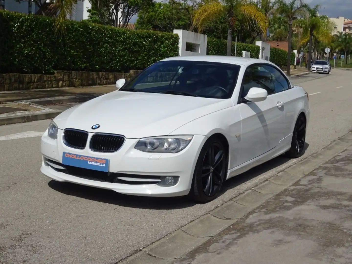 BMW 320 320dA Cabrio Blanco - 2