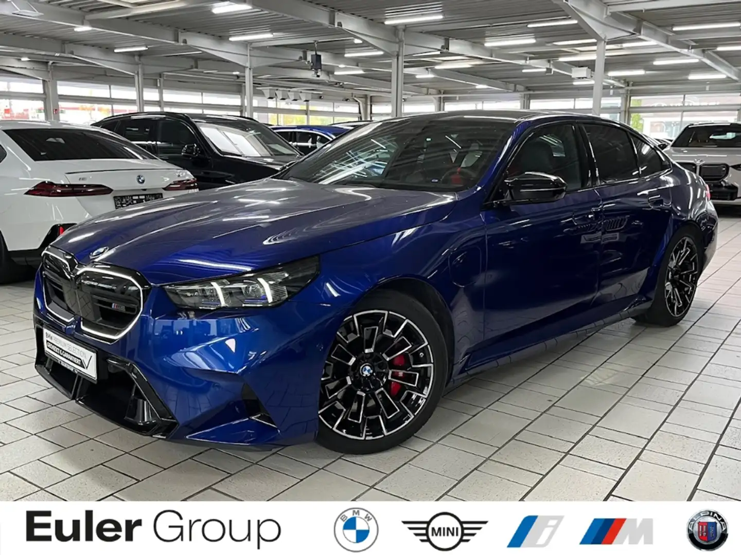 BMW M5 M-Drive 20''/21'' Pano B&W Compound-Bremse IconGlo Blau - 1