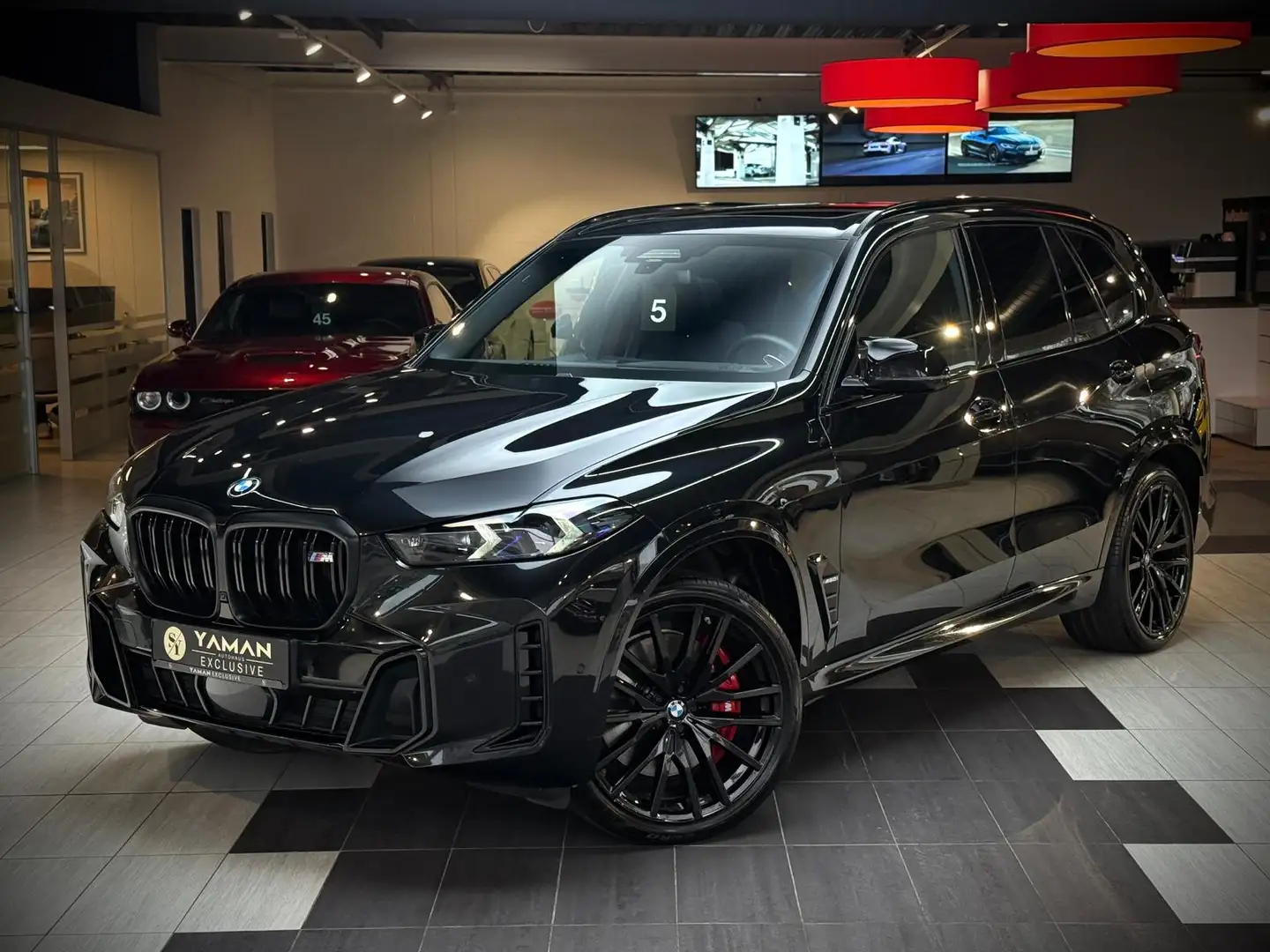 BMW X5 M i xD*Pano*HuD*StHzg*Massage*IconicGlow*22" Schwarz - 1