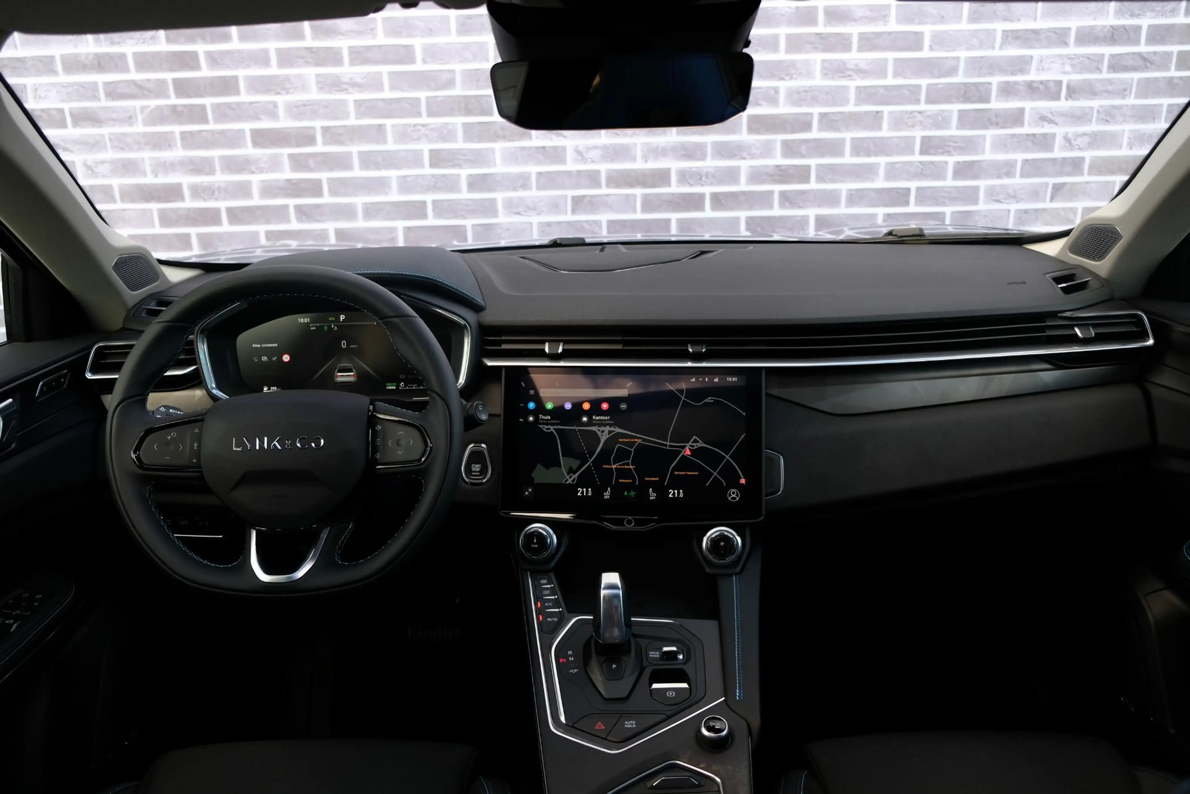 Lynk & Co 01 1.5 Plug-in Hybrid | PHEV | Panoramadak | 360 Grad — photo 2