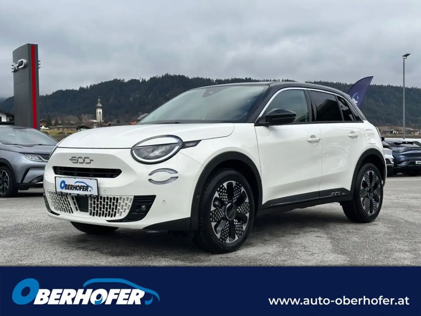 Fiat 600 Hybrid La Prima 110PS Weiß - 1