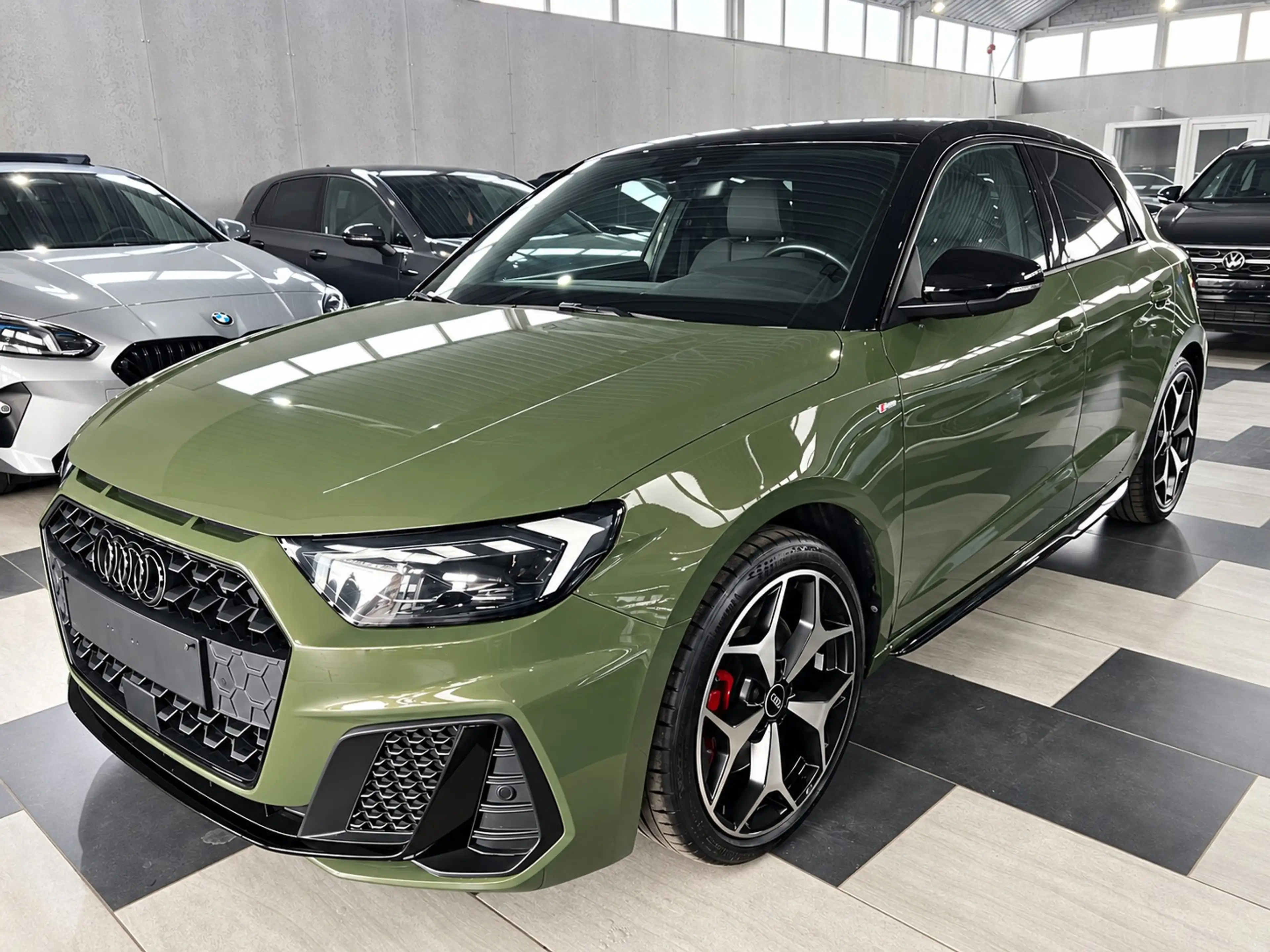 Audi A1 S-LINE / S TRONIC / LIMITED EDITION / JANTES RS / CAMERA / NAVI / FULL / 1ER PROPRIETAIRE