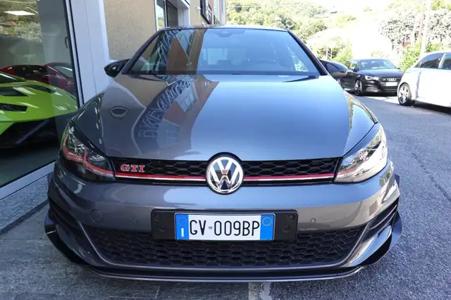 Volkswagen Golf view 7