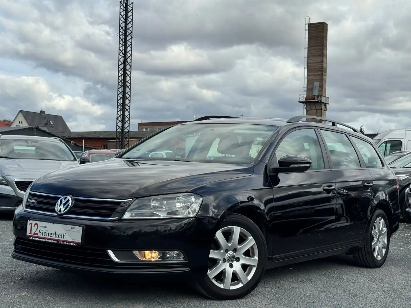 Volkswagen Passat Variant Trendline BlueMotion Noir - 1