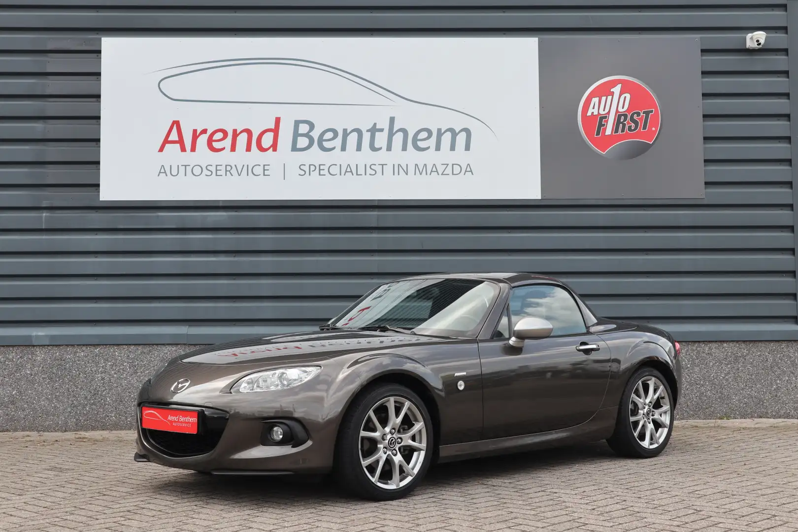 Mazda MX-5 Roadster Coupé 1.8 Silver Edition Marrone - 2