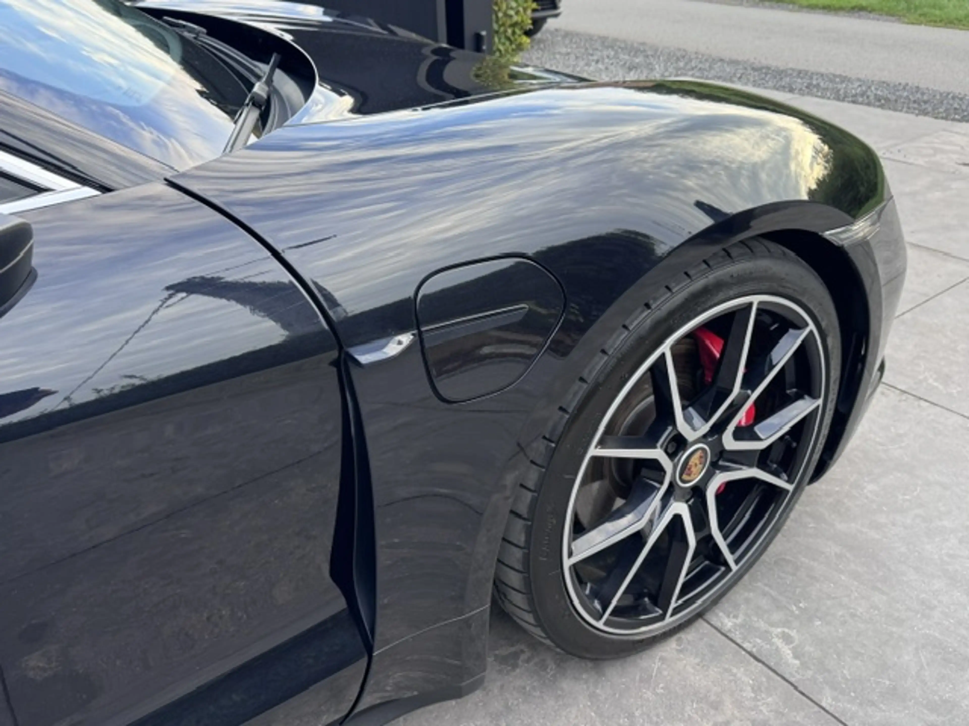 Porsche Taycan Taycan Sport Turismo 105 kWh 4S — photo 12