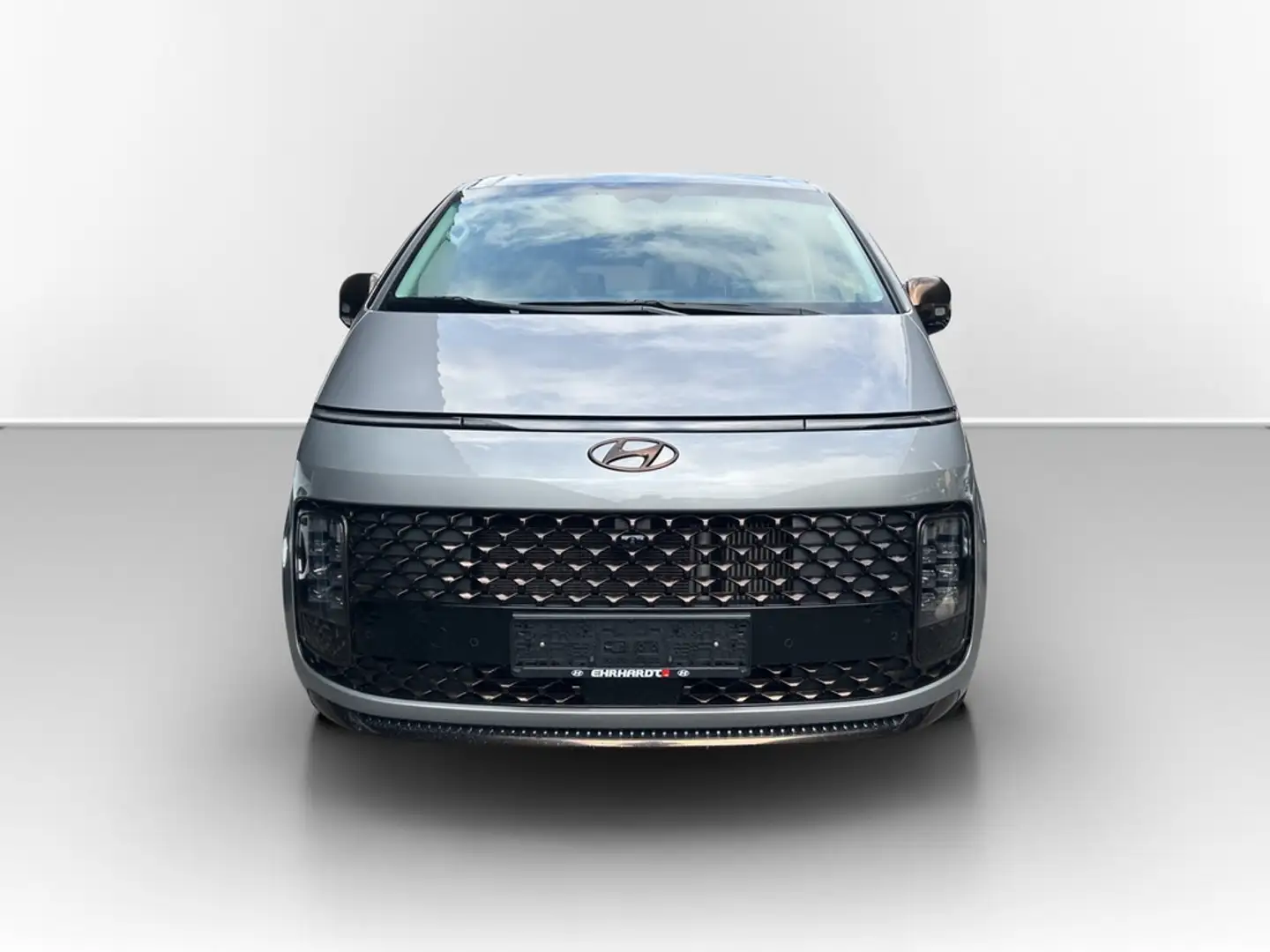 Hyundai STARIA 2.2 CRDi Autom. 4WD Signature PANO*LED*NAVI*BOS... Silber - 2