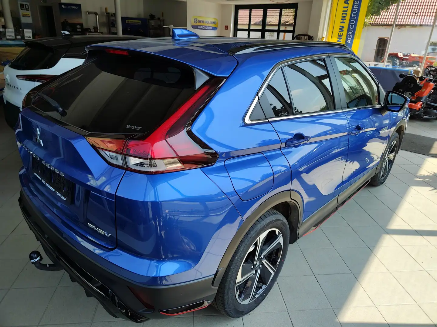 Mitsubishi Eclipse Cross Eclipse Cross 2,4 PHEV 4WD Intense+ Aut. Blau - 2