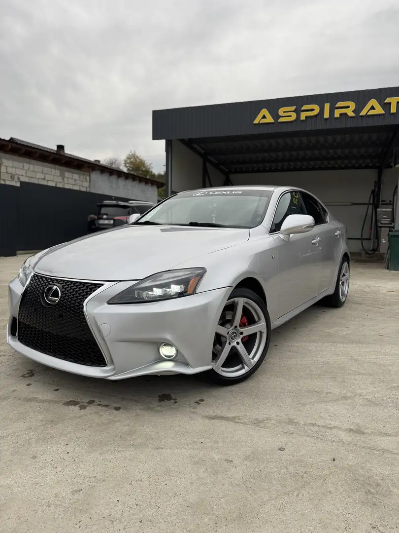 Lexus IS 220d Sport Line - 2