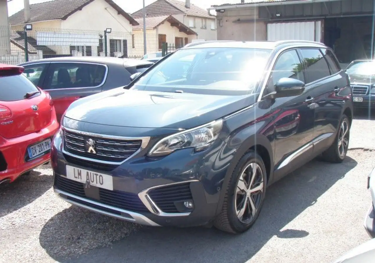 Peugeot 5008 II 1.2 PURETECH 130 S\u0026S ALLURE 7PL