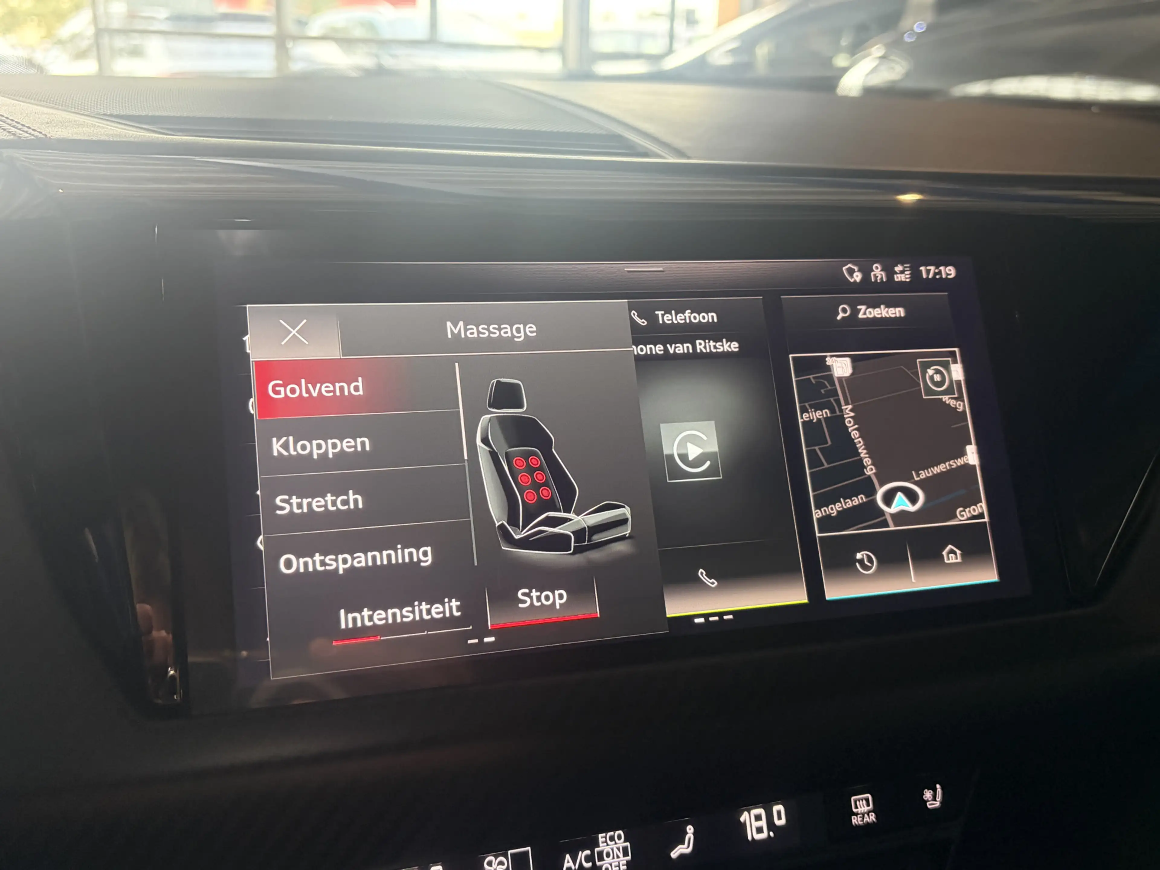 Audi RS e-tron GT 93 kWh 600pk Pano HUD 360° Adapt.Cruise Carplay St — photo 9