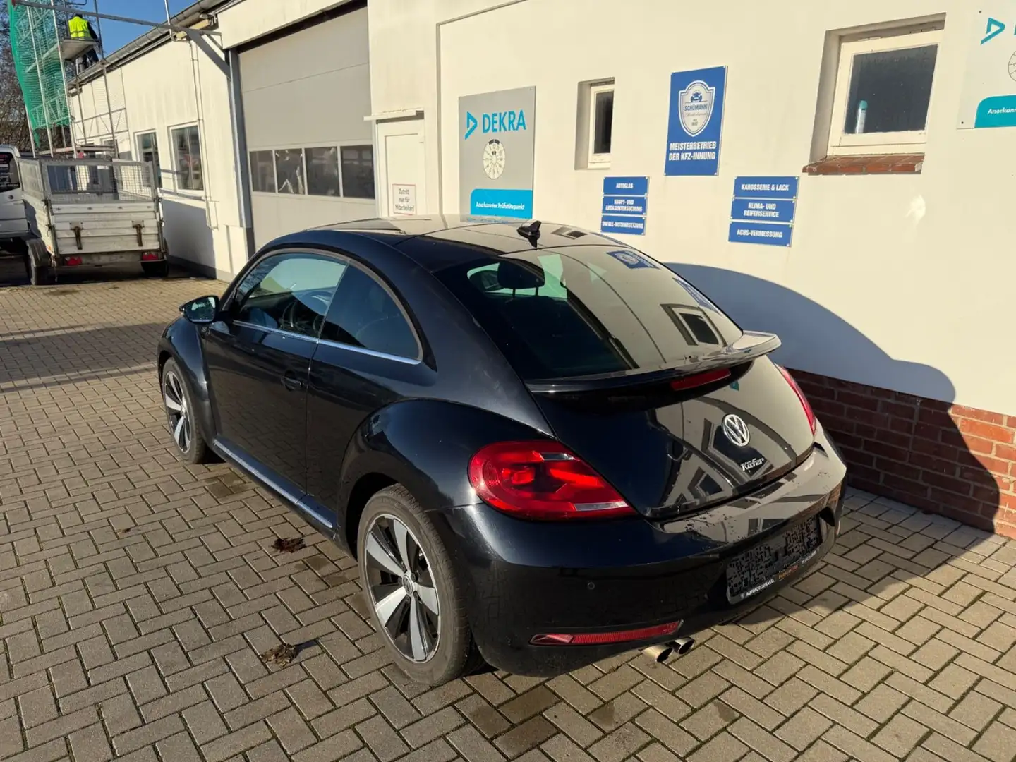 Volkswagen Beetle 2.0 TDI Sport R-LINE Zwart - 2