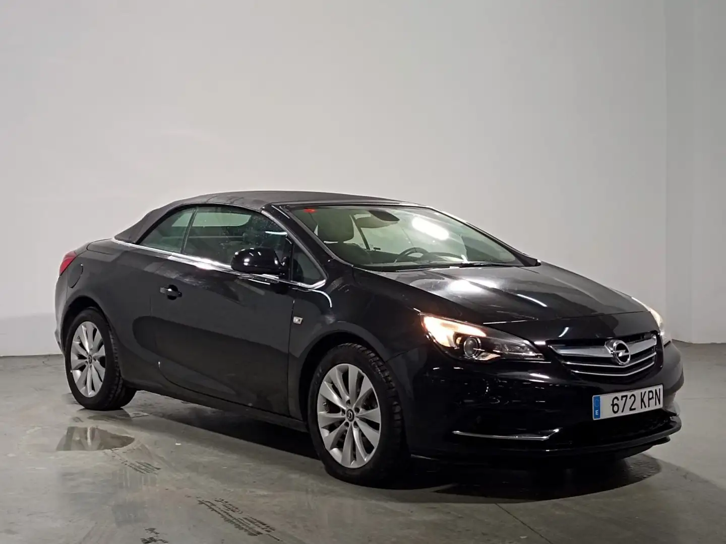 Opel Cabrio 1.6T S&S Excellence Aut. Negro - 2