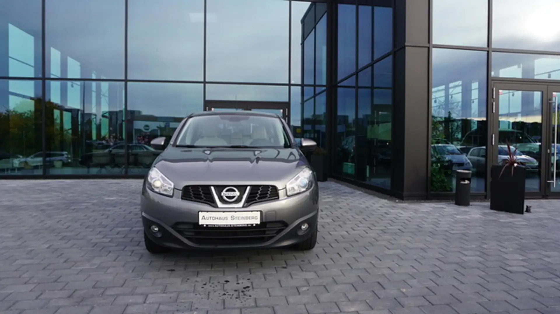 Nissan Qashqai AUTOMATIK+NAVIGATION+KAMERA+ALU Acenta Gris - 1