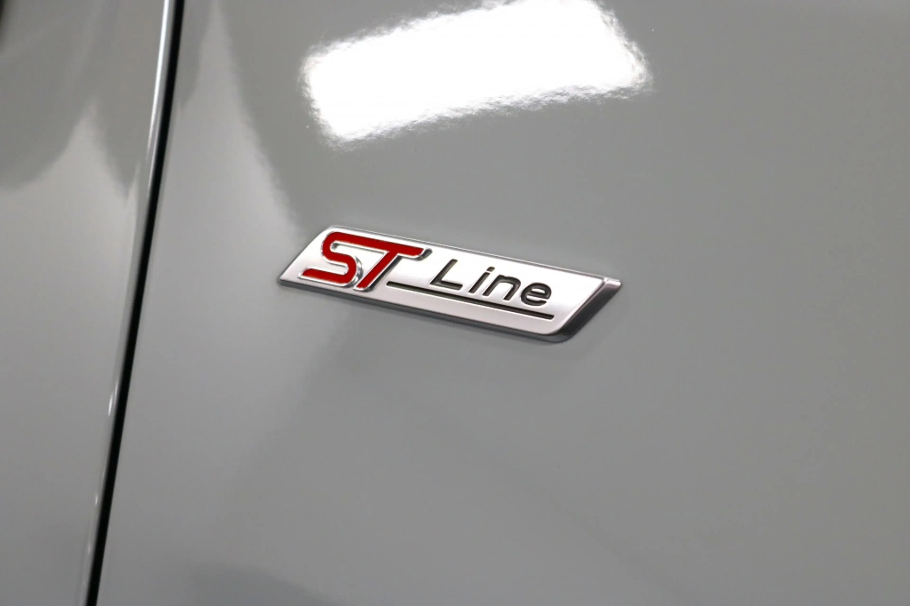 Ford Puma 1.0 Ecoboost Hybrid ST-Line X — photo 11